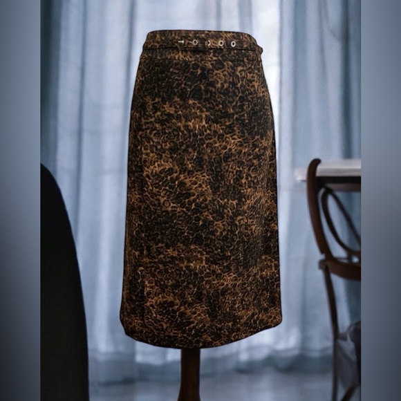 Harve Benard Dresses & Skirts - Harve Benard Leopard Print Skirt